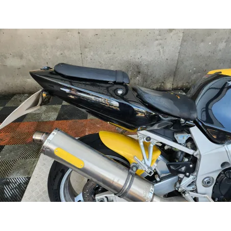 SUZUKI GSX-R 750