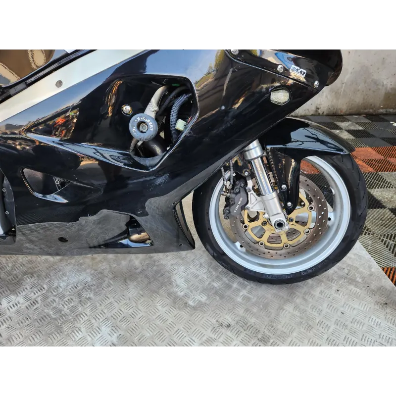 SUZUKI GSX-R 750