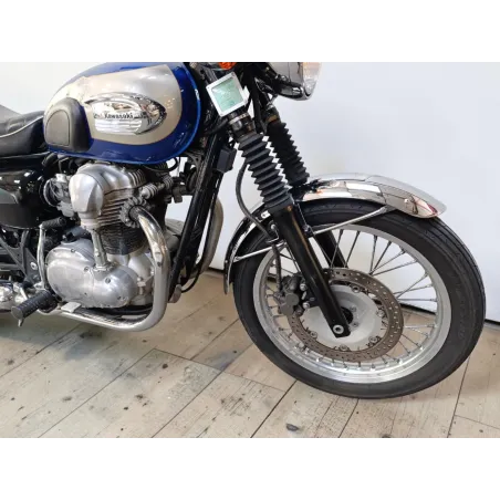 KAWASAKI W 650