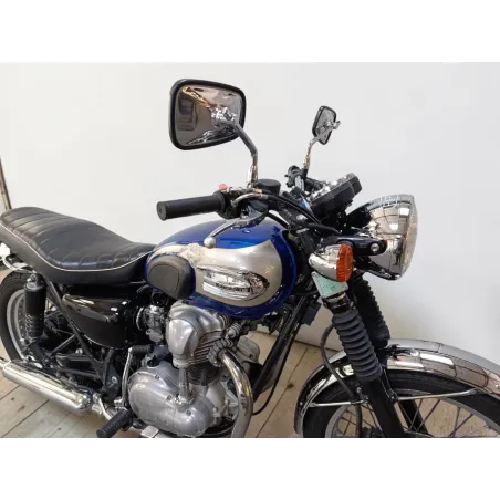 KAWASAKI W 650