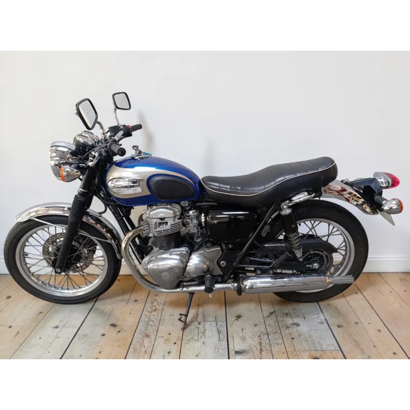 KAWASAKI W 650