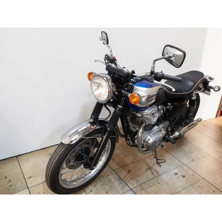 KAWASAKI W 650