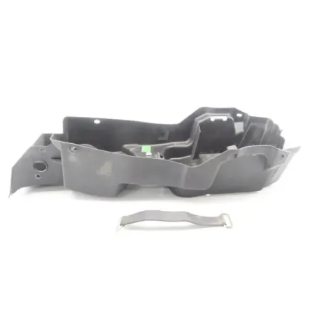 Passage de roue TRIUMPH STREET TRIPLE 675 2007 - 2011