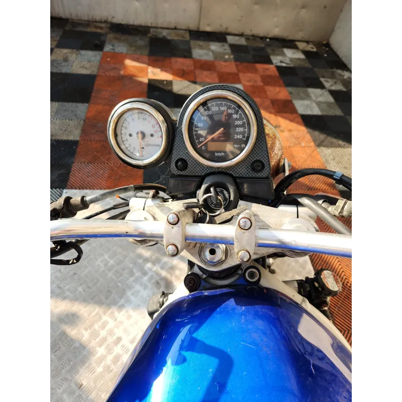 SUZUKI SV 650 N