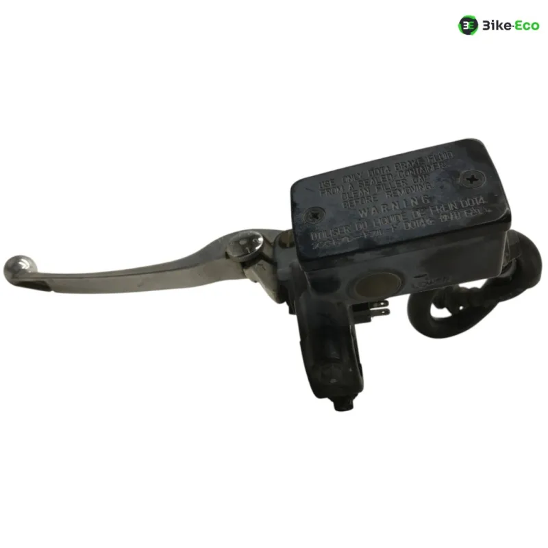 Maitre cylindre frein arriere SUZUKI AN 650 2003-2005 BURGMAN