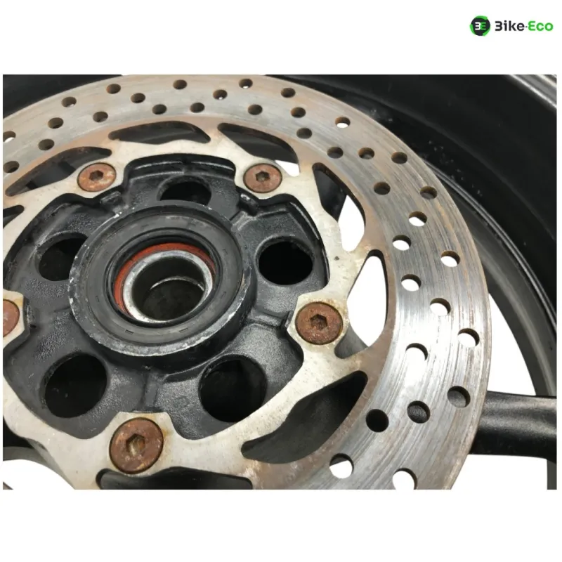 Jante arriere YAMAHA FZ6 600 2004-2006