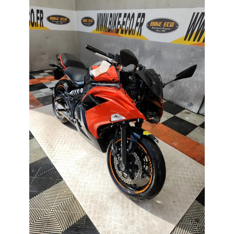 KAWASAKI ER6 650 F