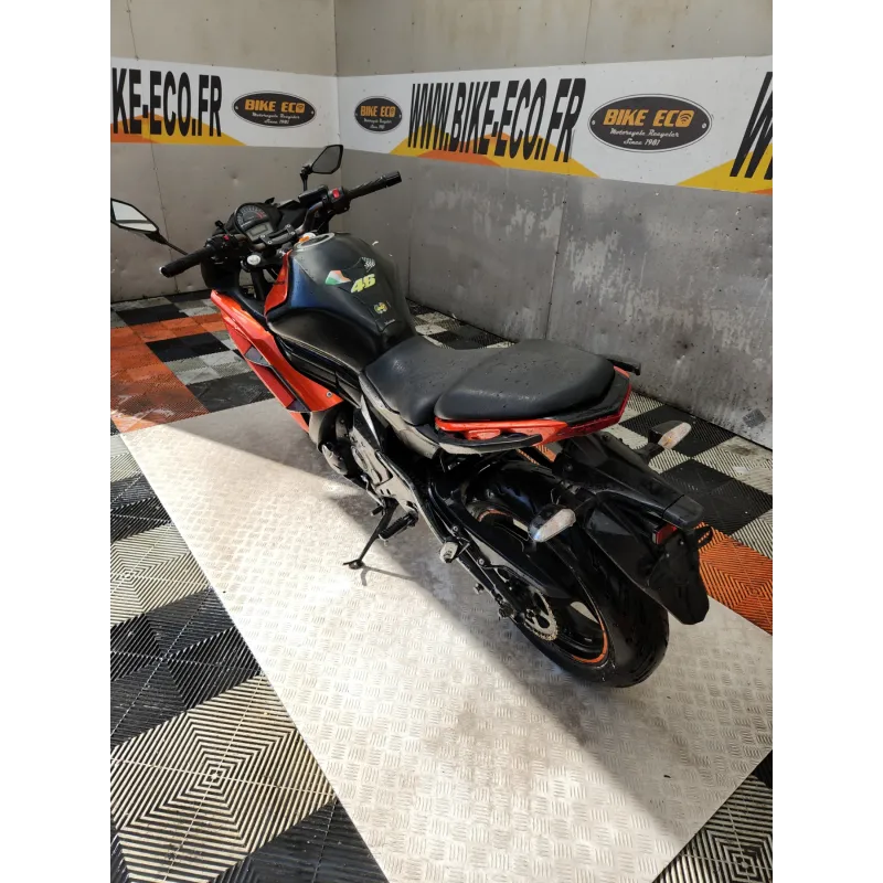 KAWASAKI ER6 650 F