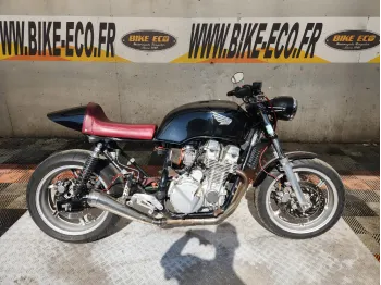 HONDA CB 750 SEVEN FIFTY