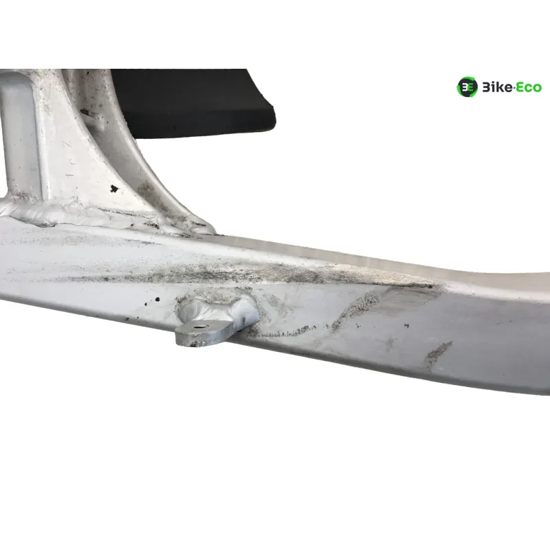 Bras oscillant SUZUKI GSXR 750 1991