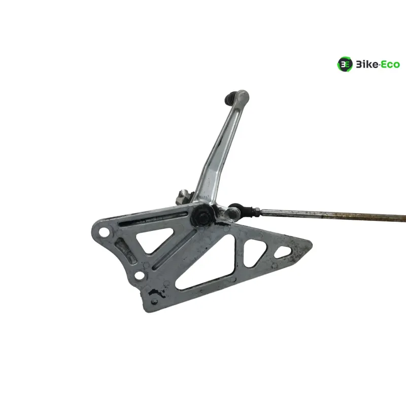 Platine avant gauche SUZUKI GSXR 750 1991