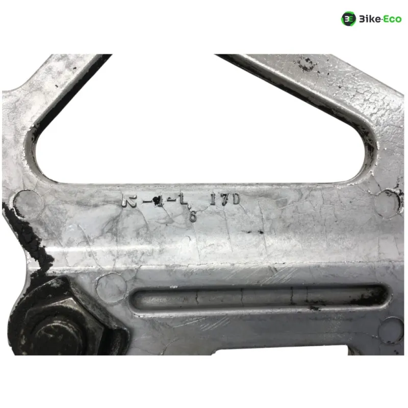 Platine avant gauche SUZUKI GSXR 750 1991