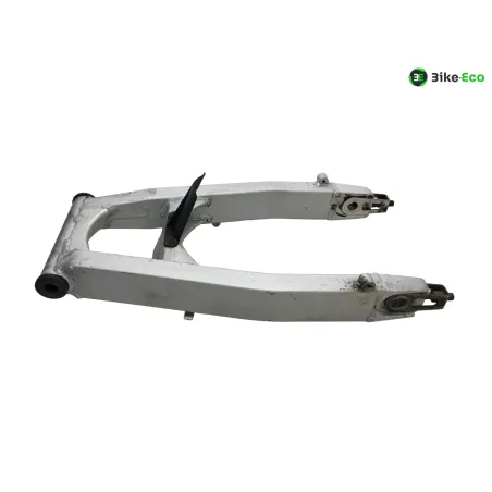 Bras oscillant SUZUKI GSXR 750 1991