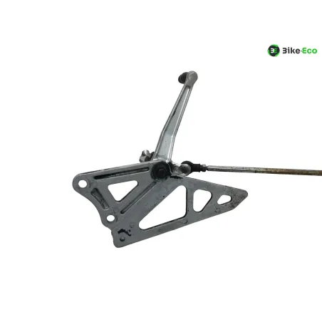 Platine avant gauche SUZUKI GSXR 750 1991