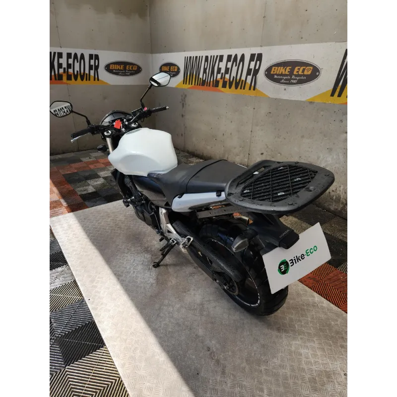 HONDA CB 600 F HORNET