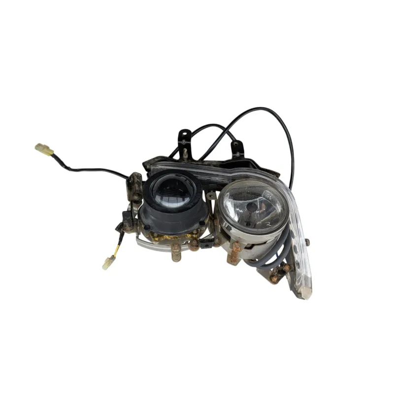 Optique avant droit (feux)(phare) TGB BLADE 550 SE FI 2013 - 2014
