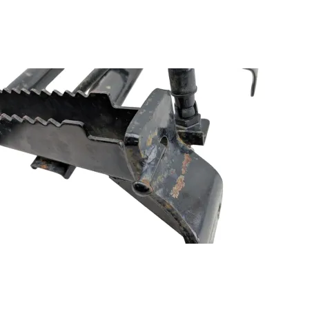 Plancher marche pied droit TGB BLADE 550 SE FI 2013 - 2014