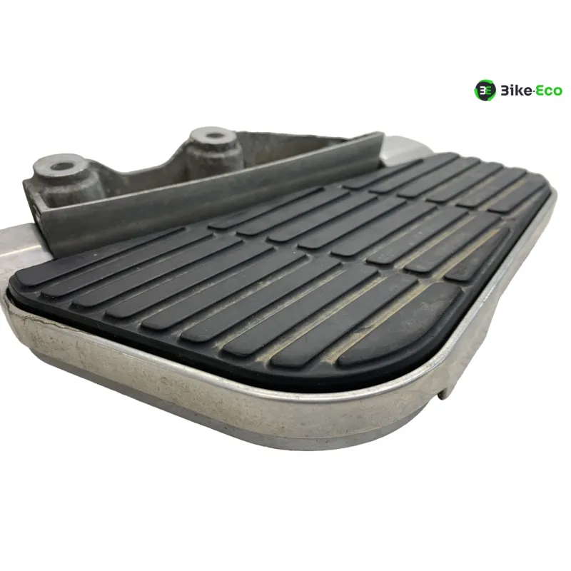 Platine et repose pieds arriere gauche HONDA GL 1800 2001-2005 GOLDWING