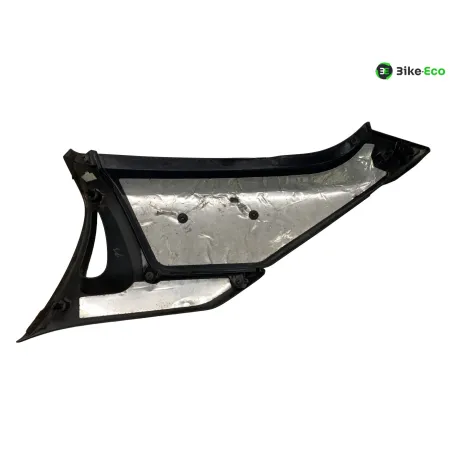 Cache carenage sous selle gauche HONDA GL 1800 2001-2005 GOLDWING