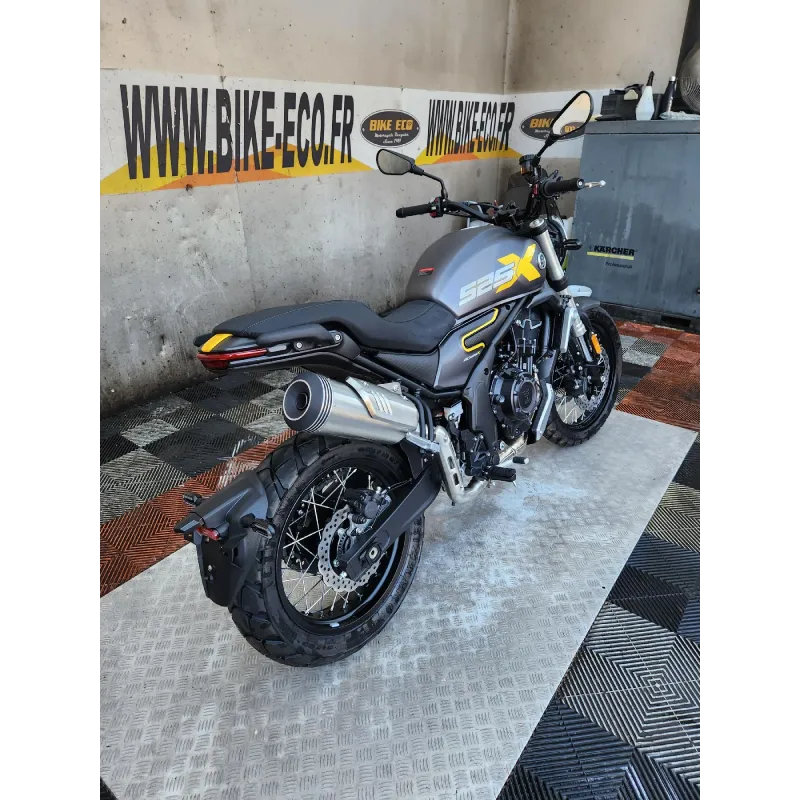 VOGE 525 ACX