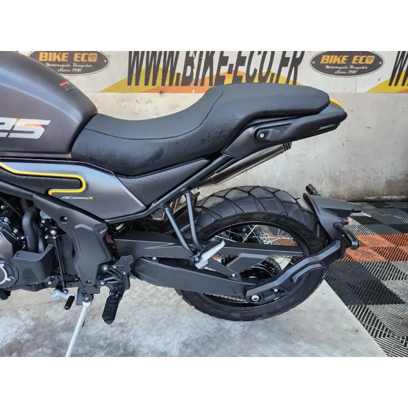 VOGE 525 ACX