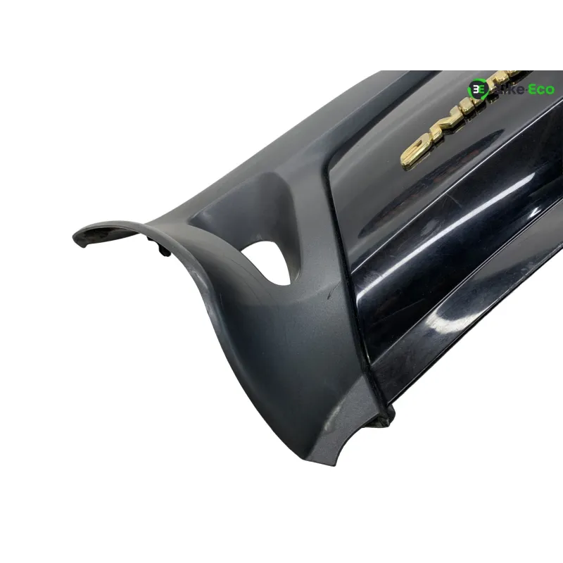 Cache carenage sous selle gauche HONDA GL 1800 2001-2005 GOLDWING