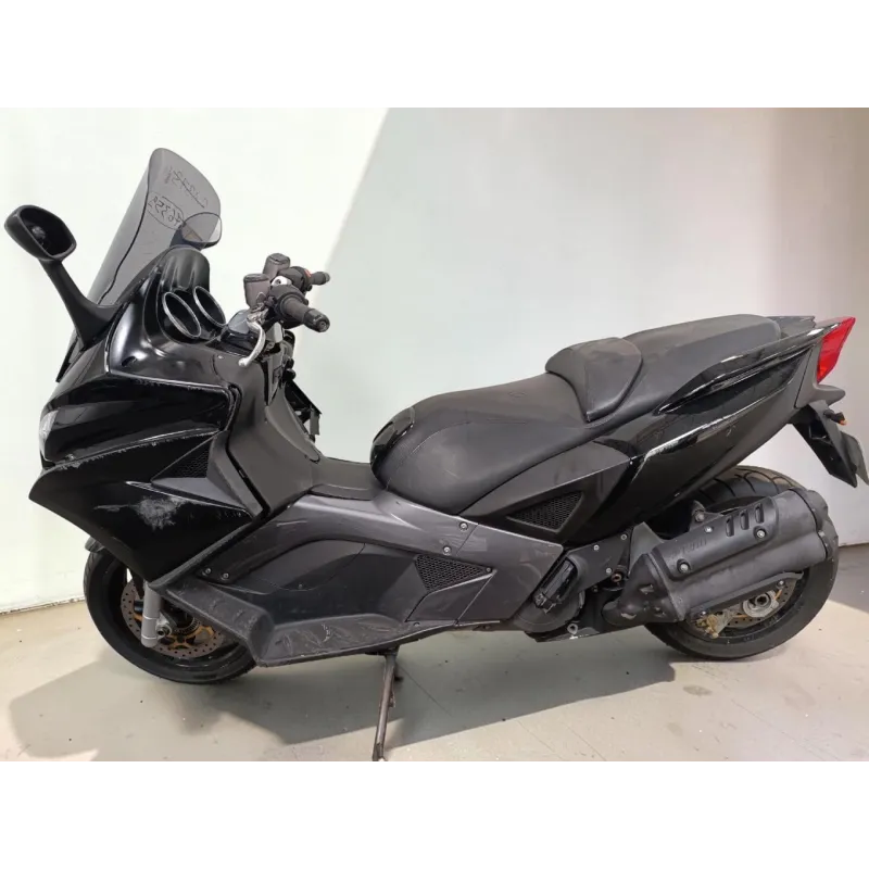 APRILIA SRV 850