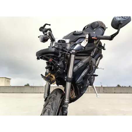 TRIUMPH 765 RS