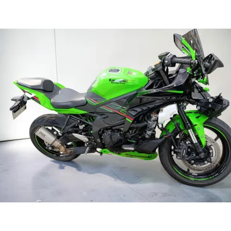 KAWASAKI ZX 4 R
