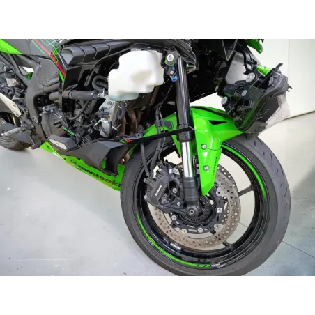 KAWASAKI ZX 4 R