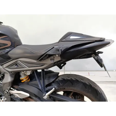 TRIUMPH 765 RS