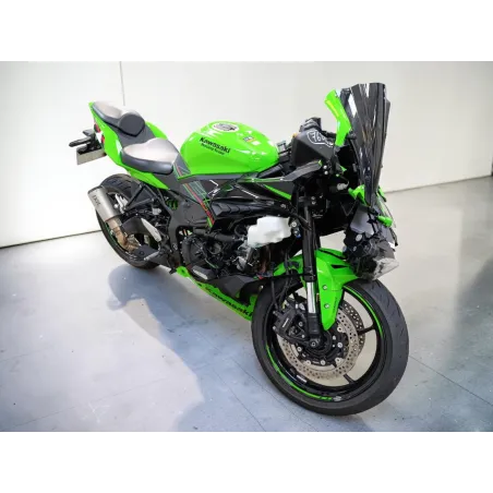 KAWASAKI ZX 4 R