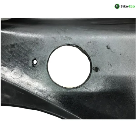 Cache flanc de carenage droit SUZUKI GSF 600 1995-1999 BANDIT S