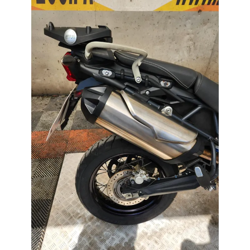 TRIUMPH TIGER 800 XC