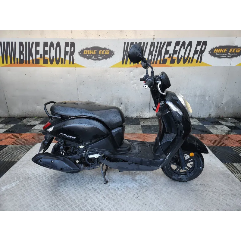 SYM MIO 50