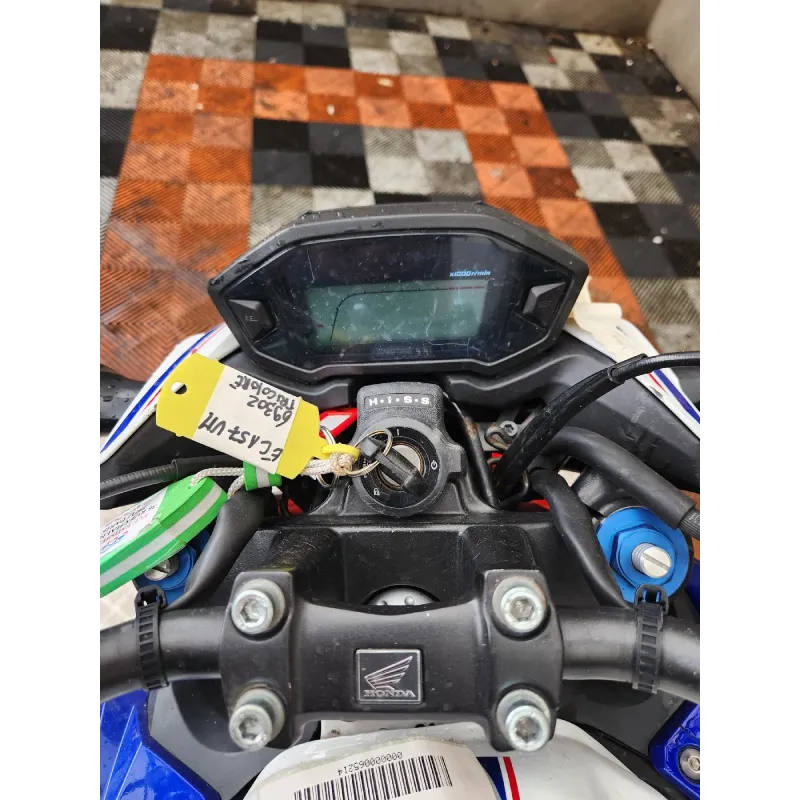 HONDA CB 500 F