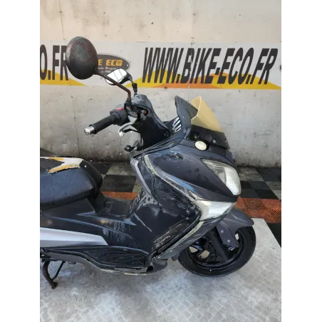 SYM GTS 125