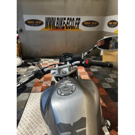 YAMAHA FZ 6