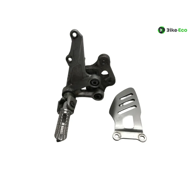 Platine avant droite SUZUKI GSXR 1000 2007-2008