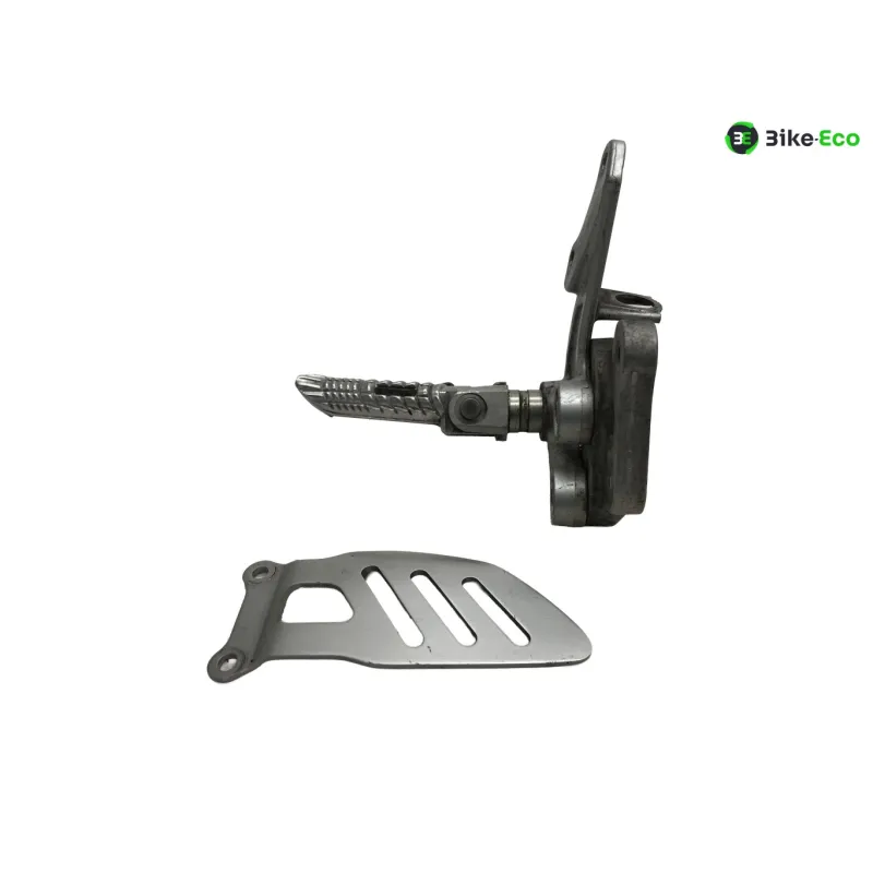 Platine avant droite SUZUKI GSXR 1000 2007-2008