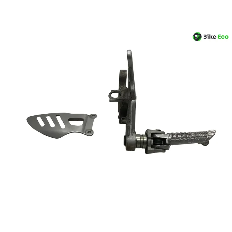 Platine avant droite SUZUKI GSXR 1000 2007-2008