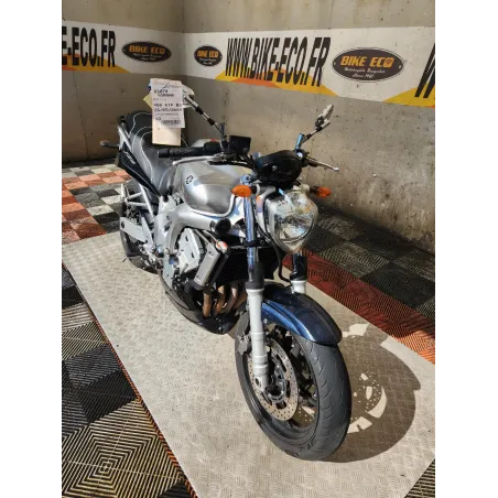YAMAHA FZ 6