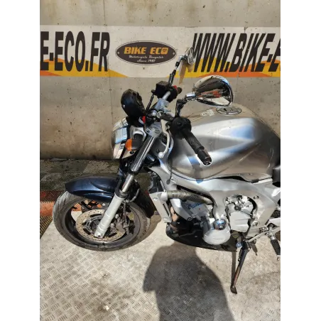 YAMAHA FZ 6