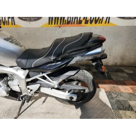 YAMAHA FZ 6