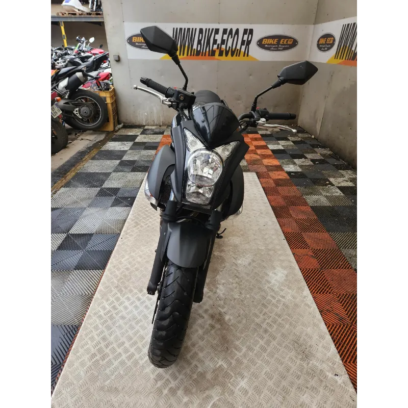 KAWASAKI ER6 N 650