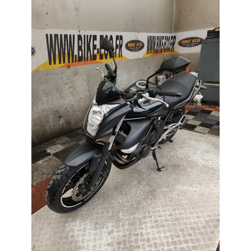 KAWASAKI ER6 N 650