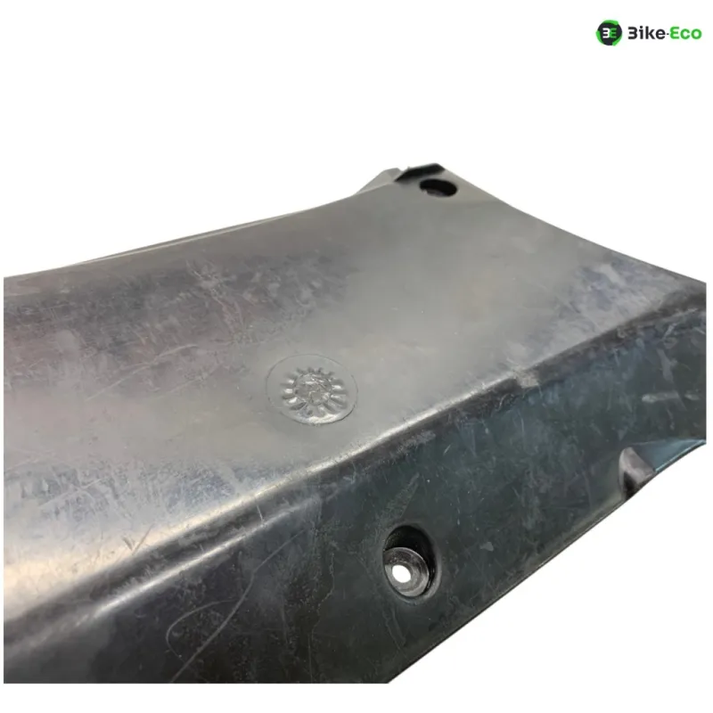 Cache carenage centrale arriere HONDA GL 1800 2001-2005 GOLDWING