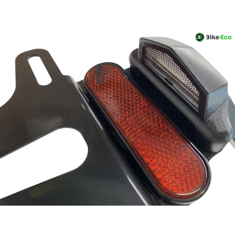 Support de plaque et eclairage INDIAN SCOUT 1133 2020-2024 BOBBER