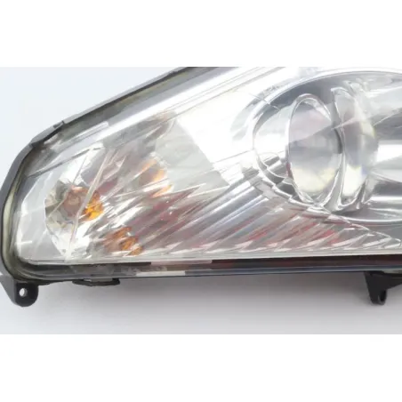 Optique avant gauche (feux)(phare) PEUGEOT SATELIS 125 2007 - 2011