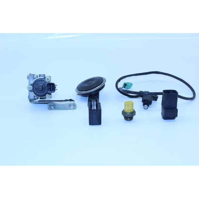 Relais boitier electrique SUZUKI SV 650 N 2003 - 2009